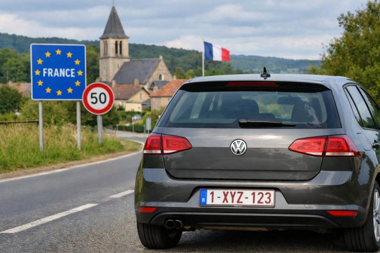 Voiture immatriculée en belgique : conditions pour rouler en France et démarches pour la carte grise française