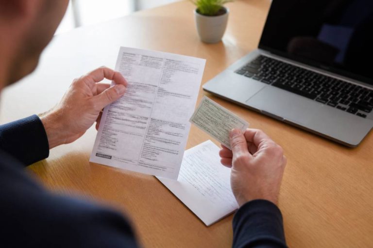 Code confidentiel carte grise : où le trouver et à quoi il sert